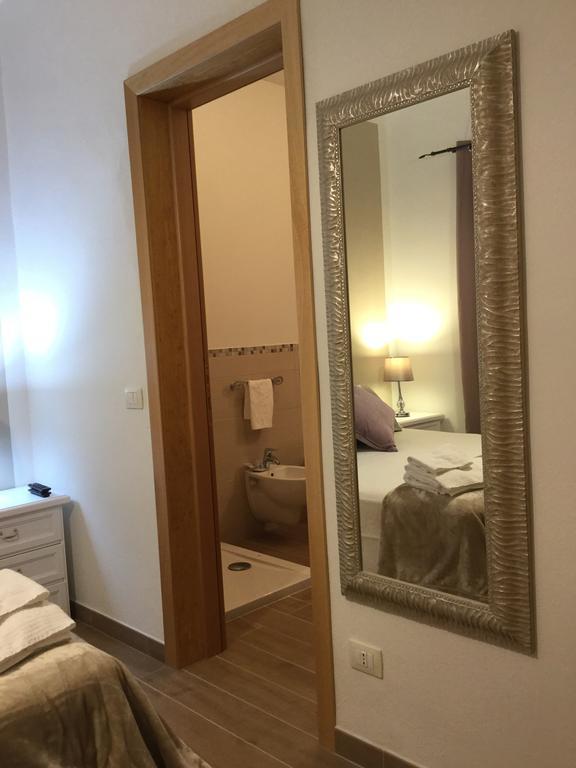 Bed and Breakfast Il Giardino Di Daniela Сан-Теодоро Екстер'єр фото